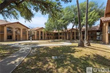 Main picture of 1921 S 8th St