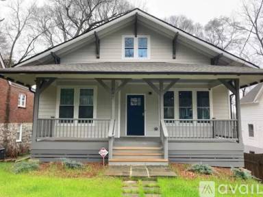 Main picture of 647 Erin Ave SW