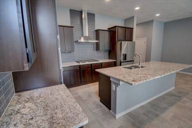 Main picture of 4352 Wymont Cir NE