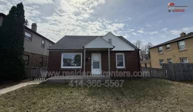 Main picture of 6621 W Lincoln Ave