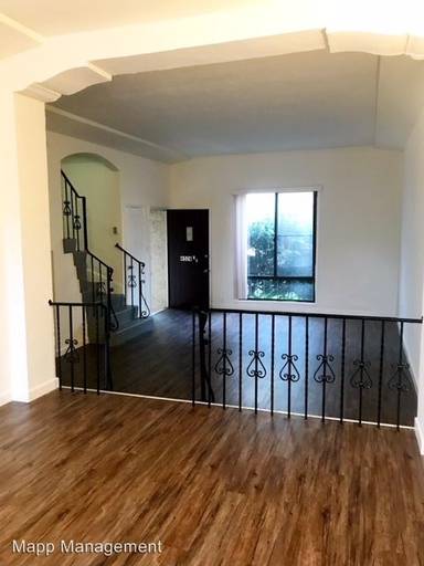 Main picture of 4524 Edgewood Pl