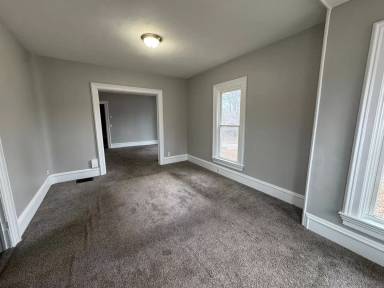 Main picture of 1155 12th Ave