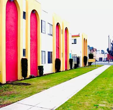 Main picture of 1015 L St