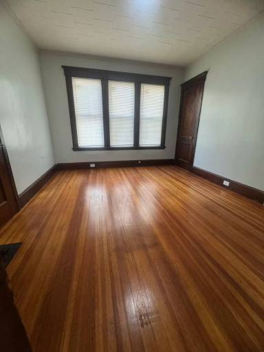 Main picture of 318 Norton St