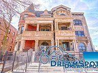 Main picture of 4710 S King Dr