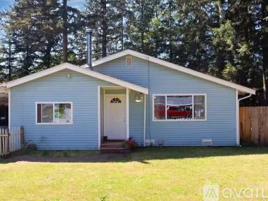 Main picture of 11710 Carter Ave SW
