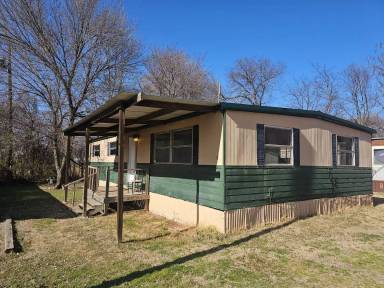 Main picture of 1782 Church Ave