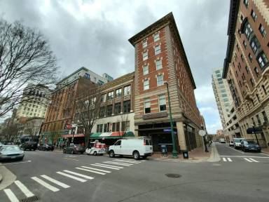 Main picture of 237 Granby St
