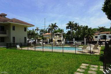 Main picture of 64 Isle of Venice Dr