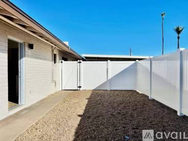 Main picture of Holly Villas