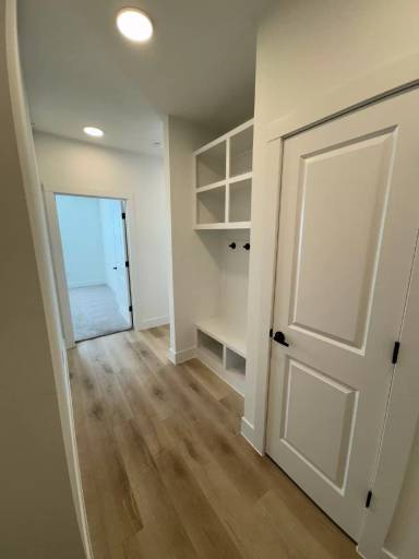 Main picture of 2343 Portman Ave