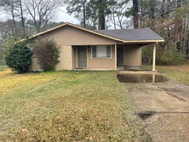 Main picture of 415 Hickory St