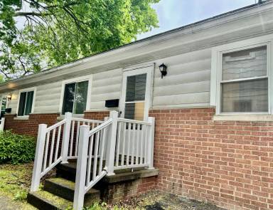 Main picture of 975 Berwin St