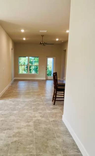 Main picture of 1261 Tupelo Cir
