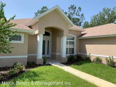 Main picture of 84 Westbury Ln