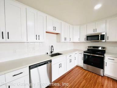 Main picture of 2129 Clinton Ave