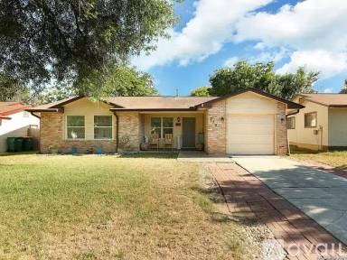 Main picture of 219 Royal Dr