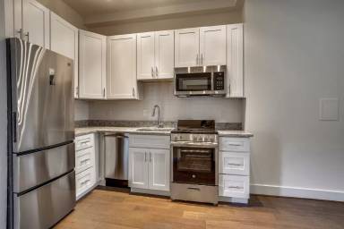 Main picture of 1787 Columbia Rd NW