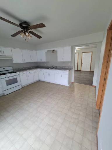 Main picture of 2508 E Border St