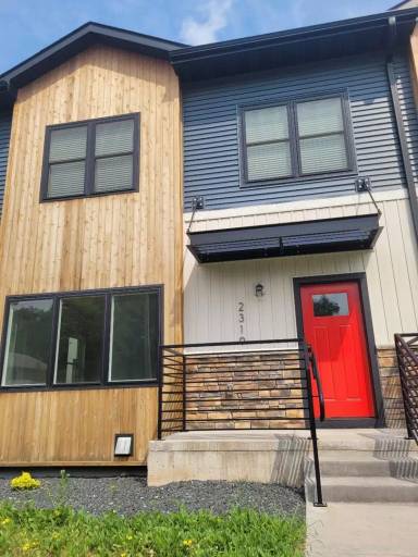 Main picture of 2337 2nd St