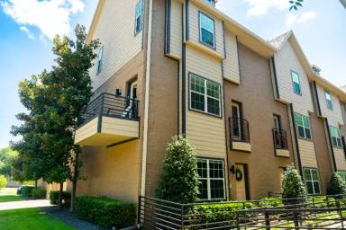 Main picture of 5814 Bryan Pkwy