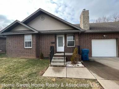 Main picture of 327 S Teakwood Ave