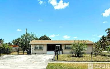 Main picture of 4937 Tortuga Dr