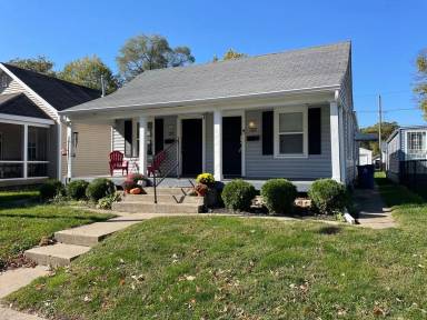Main picture of 4524 Evanston Ave