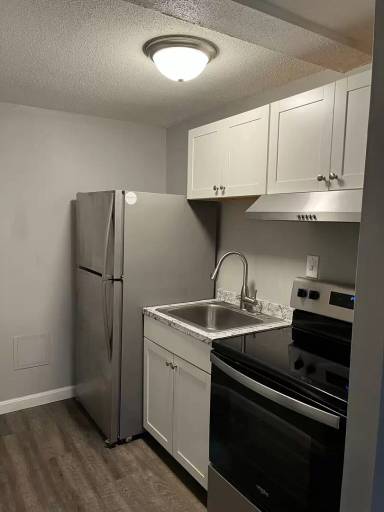 Main picture of 5 Silvestri Cir