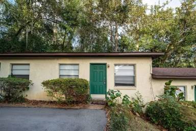 Main picture of 236 Desoto Dr