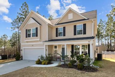 Main picture of 3130 Dana Ln