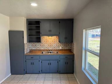 Main picture of 3309 Brookside Dr