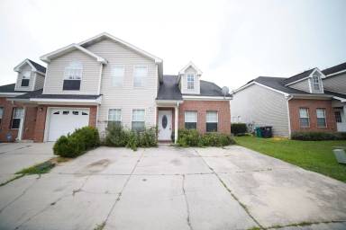 Main picture of 1623 Corey Wood Cir