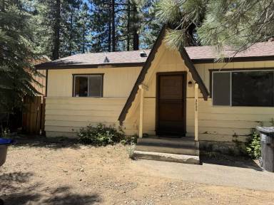 Main picture of 2655 Osborne Ave