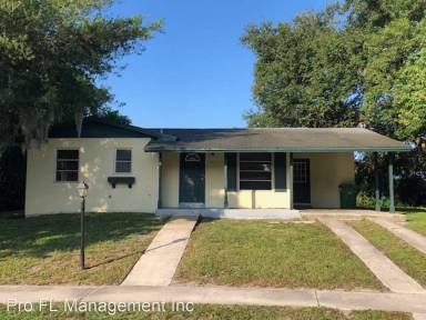 Main picture of 1102 Gerona Ave