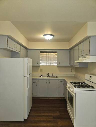 Main picture of 11205 W Bluemound Rd