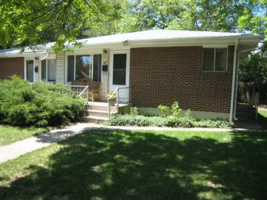 Main picture of 305 S Washington Ave
