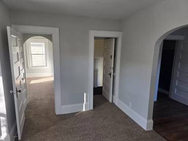 Main picture of 885 Grand Ave