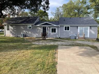 Main picture of 6601 W 141st Ave