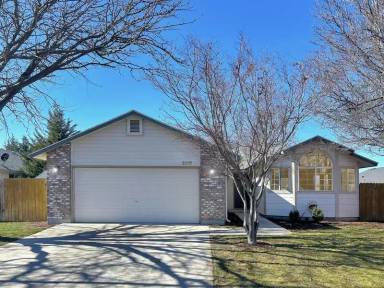 Main picture of 5317 N Candlestick Ave