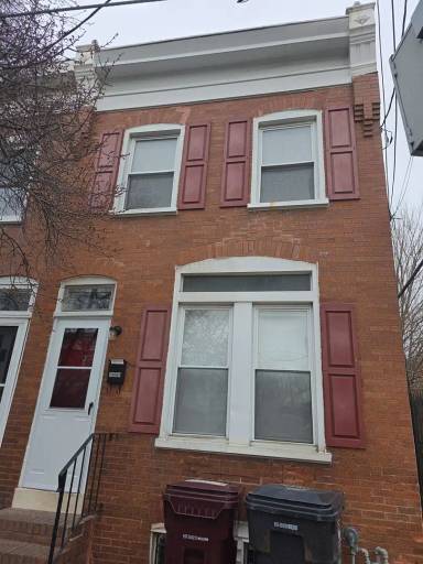 Main picture of 1003 Maple St