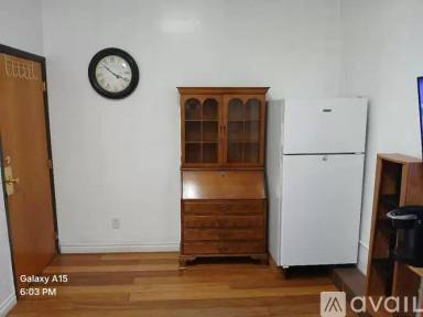 Main picture of 2301 Colby Ave