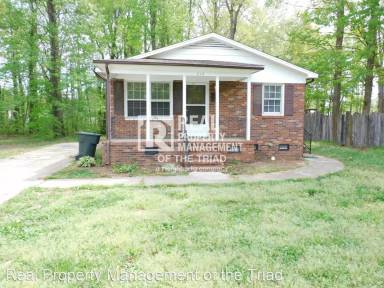 Main picture of 216 Matt Pl