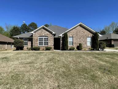 Main picture of 160 Autumn Branch Dr