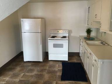 Main picture of 212 5th Ave SW