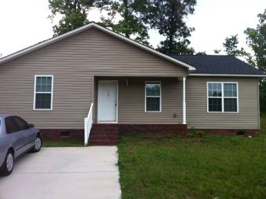 Main picture of 1180 Lombardi St