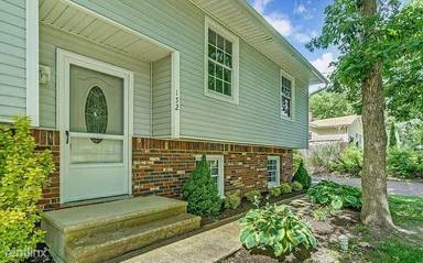 Main picture of 152 Torpedo Rd
