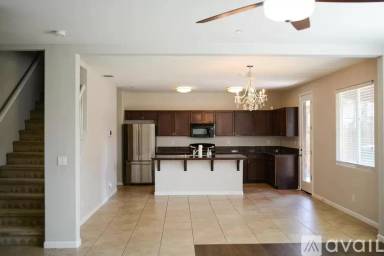 Main picture of 649 Firenze St