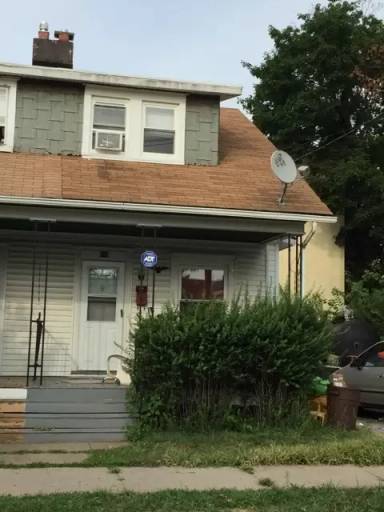 Main picture of 810 Atlantic Ave