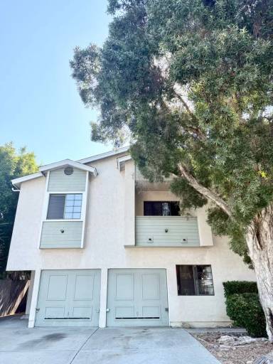 Main picture of 3745 Arizona St